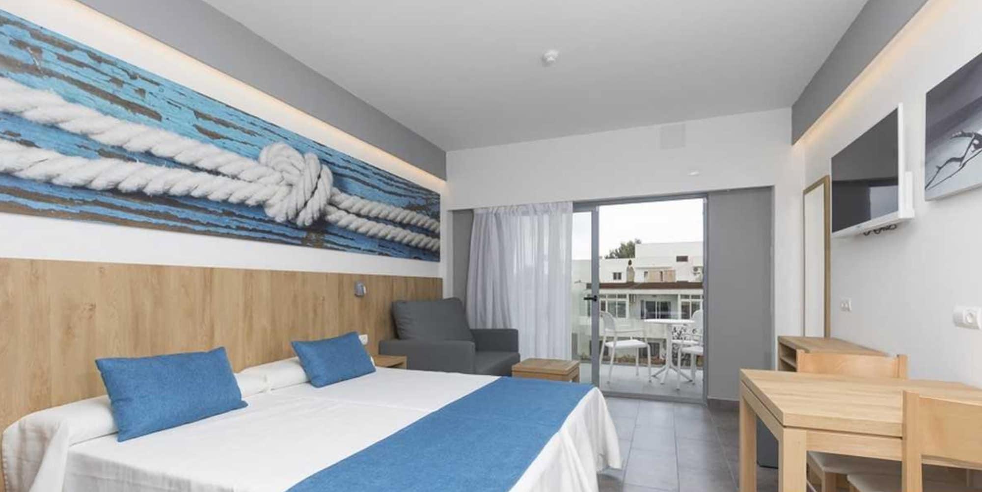 Casa Luis Apartments Santa Eularia des Riu Luaran gambar