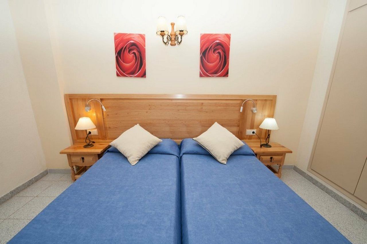 Casa Luis Apartments Santa Eularia des Riu Luaran gambar